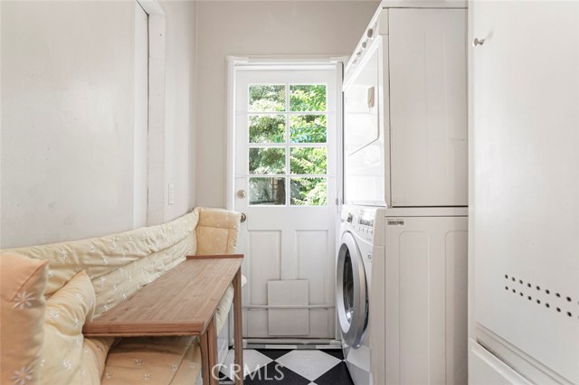 Detail Gallery Image 19 of 37 For 2737 Rustic Ln, Glendale,  CA 91208 - 1 Beds | 1 Baths