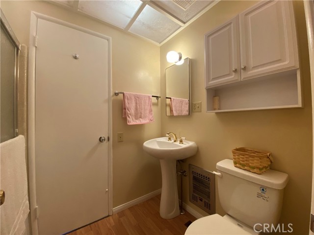 Detail Gallery Image 13 of 24 For 26326 Forest Ln, Twin Peaks,  CA 92391 - 2 Beds | 1 Baths