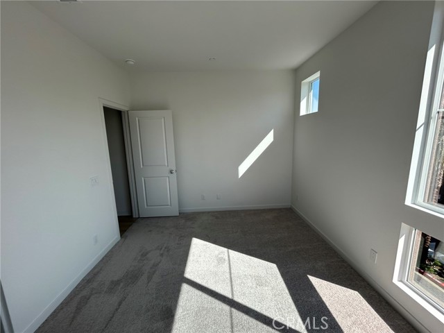 Detail Gallery Image 29 of 33 For 1000 Tangent Privado 302, Ontario,  CA 91764 - 3 Beds | 2 Baths