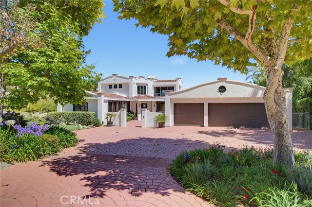 8 Burrell LN