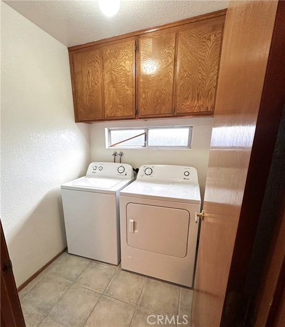 Detail Gallery Image 21 of 26 For 13005 Greensboro, Victorville,  CA 92395 - 3 Beds | 2 Baths