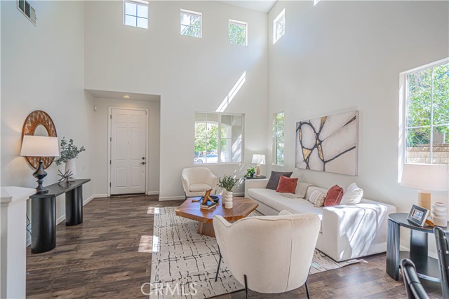Detail Gallery Image 9 of 62 For 23948 Rustico Ct, Valencia,  CA 91354 - 5 Beds | 3 Baths