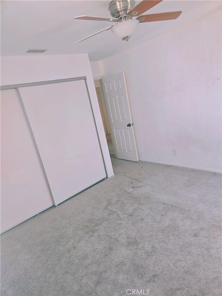 https://media.crmls.org/medias/e74a0c21-327a-4fca-9fa3-d66767b40bc1.jpg?preset=X-Large