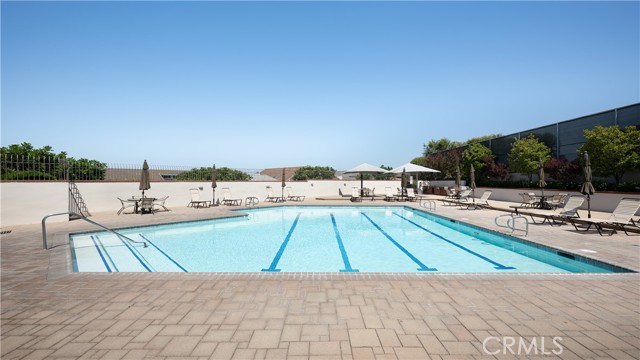 Detail Gallery Image 47 of 54 For 2001 Yacht Resolute, Newport Beach,  CA 92660 - 3 Beds | 2/1 Baths