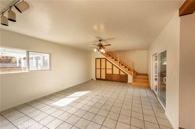 Detail Gallery Image 10 of 33 For 2007 W 180th Pl, Torrance,  CA 90504 - 4 Beds | 3 Baths