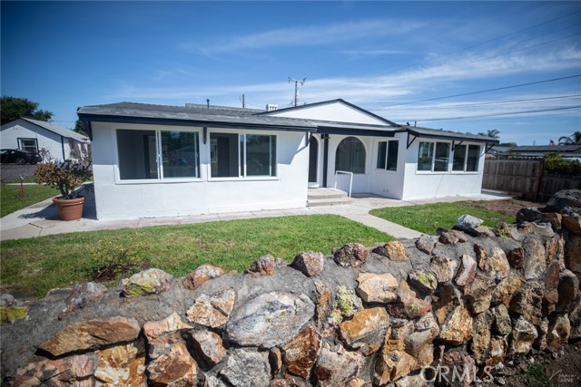 Detail Gallery Image 1 of 30 For 1078 Maple St, Arroyo Grande,  CA 93420 - – Beds | – Baths