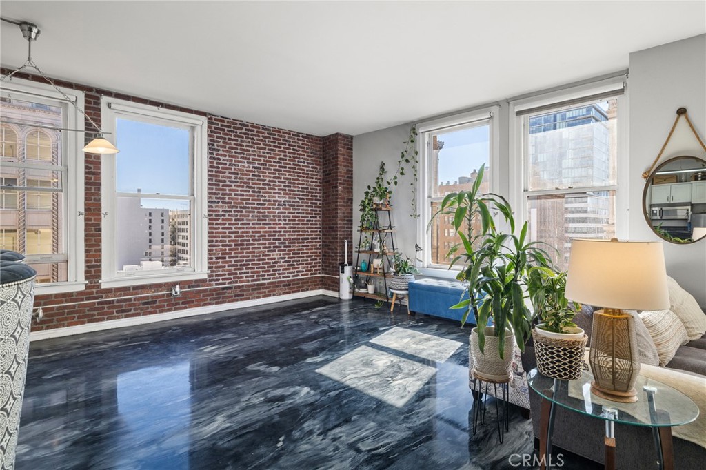 MLS #SR25246013 image #5