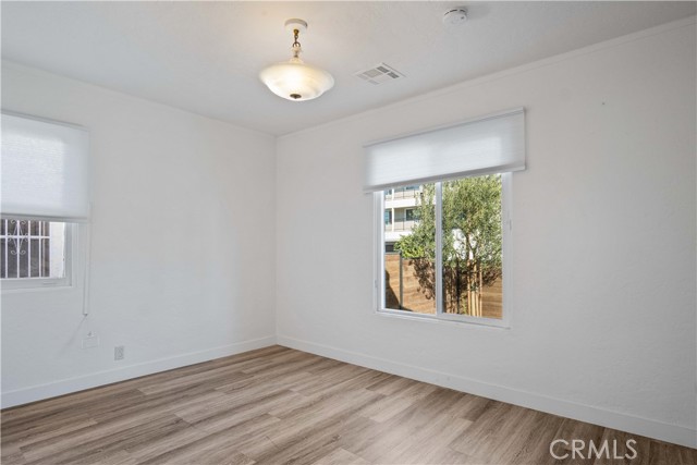 Detail Gallery Image 16 of 27 For 26021 President Ave, Harbor City,  CA 90710 - 3 Beds | 2 Baths