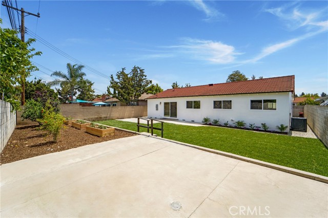 Detail Gallery Image 25 of 25 For 14101 Charloma Dr, Tustin,  CA 92780 - 4 Beds | 2 Baths