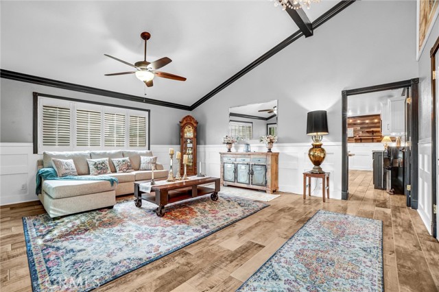 Detail Gallery Image 12 of 43 For 624 S Westhaven, Anaheim,  CA 92804 - 4 Beds | 2 Baths