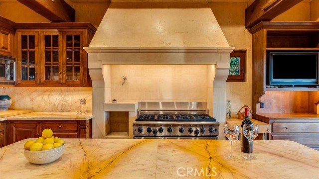 Image 17 of 74 For 5710 Moonstone Beach