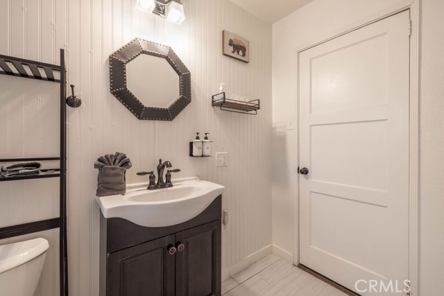 Detail Gallery Image 39 of 50 For 332 Vista, Big Bear Lake,  CA 92315 - 3 Beds | 2 Baths