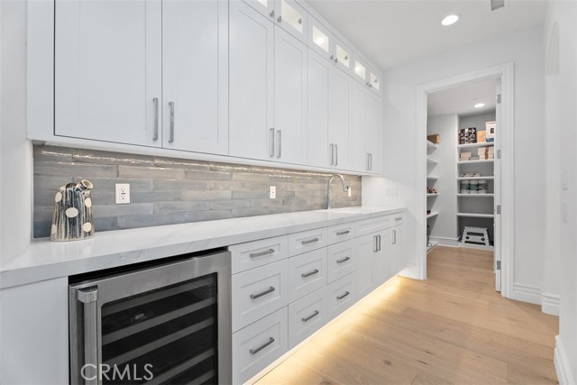 2 Gallery Place, Newport Coast CA: https://media.crmls.org/medias/e7503e5d-3bd7-4b40-b1e1-d292f1d58d5e.jpg