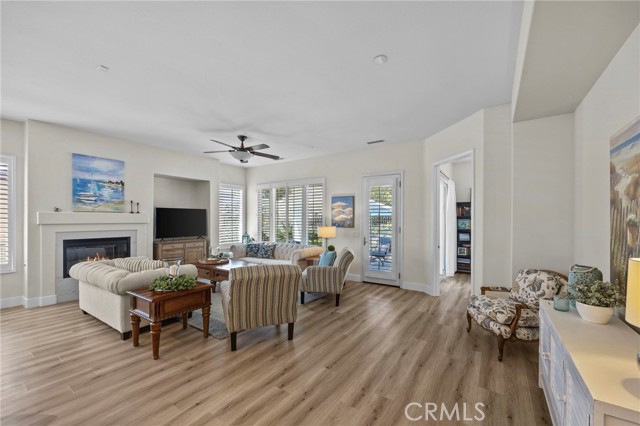 9121 Wooded Hill Drive, Corona CA: https://media.crmls.org/medias/e7519042-e968-440c-8b34-0052b6000e42.jpg