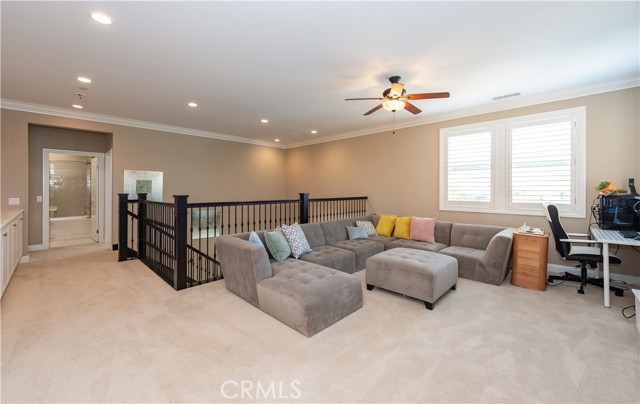Detail Gallery Image 23 of 47 For 102 Diamondback, Irvine,  CA 92618 - 4 Beds | 4 Baths