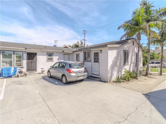 11139 Kauffman, El Monte CA: https://media.crmls.org/medias/e7533f9b-5282-408d-b1b5-b8b9ded62ada.jpg