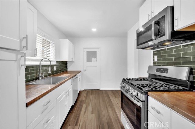 Detail Gallery Image 13 of 47 For 9511 Olive St, Bellflower,  CA 90706 - 3 Beds | 1 Baths