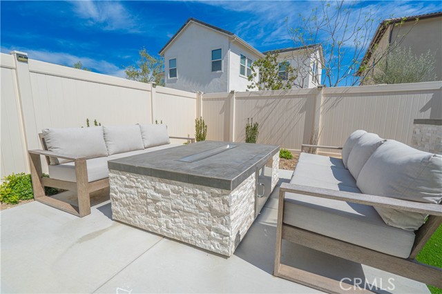 Detail Gallery Image 50 of 58 For 29768 Camino La Perdiz, Valencia,  CA 91354 - 5 Beds | 5 Baths