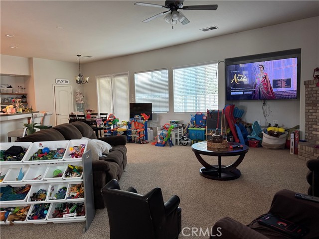 Detail Gallery Image 16 of 38 For 6719 Stafford Falls Dr, Bakersfield,  CA 93312 - 3 Beds | 2/1 Baths