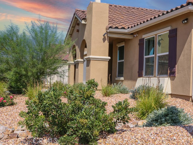 Detail Gallery Image 4 of 52 For 2159 E Newgrove St, Lancaster,  CA 93535 - 4 Beds | 2 Baths