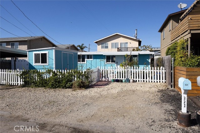 331 Panay Street, Morro Bay CA: https://media.crmls.org/medias/e758d4af-9f29-43a1-9a64-1fa09bd0776c.jpg