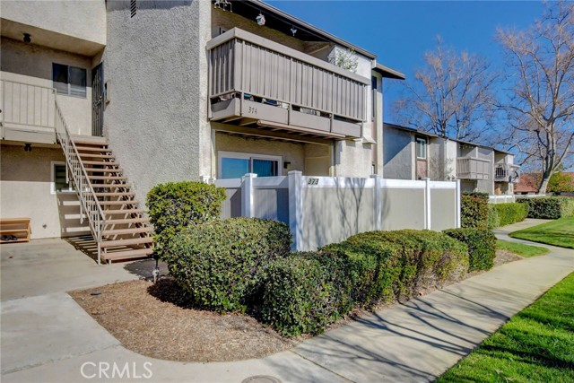 8990 19th Street, Rancho Cucamonga CA: https://media.crmls.org/medias/e7590715-384c-4a54-af0a-f622eec4aa44.jpg
