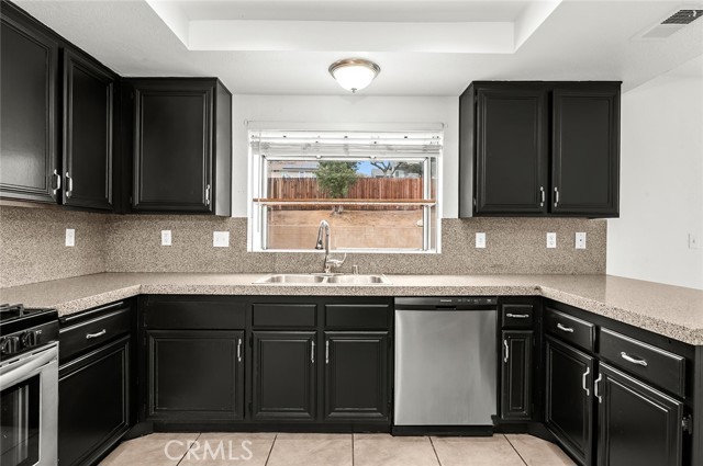 Detail Gallery Image 12 of 45 For 22601 Sheffield Dr, Moreno Valley,  CA 92557 - 5 Beds | 3 Baths