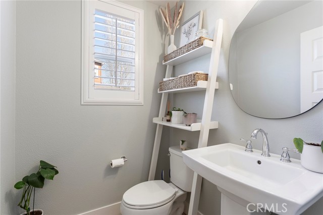 Detail Gallery Image 14 of 36 For 2949 Baze Rd, San Mateo,  CA 94403 - 2 Beds | 2/1 Baths