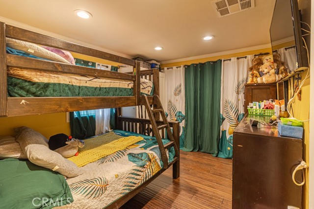 Detail Gallery Image 7 of 13 For 104 Balboa, Tustin,  CA 92780 - 2 Beds | 2 Baths