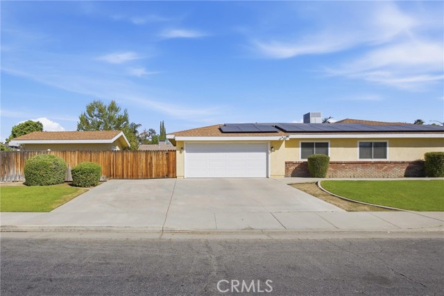 Detail Gallery Image 13 of 46 For 2505 Courtleigh, Bakersfield,  CA 93309 - 3 Beds | 2 Baths