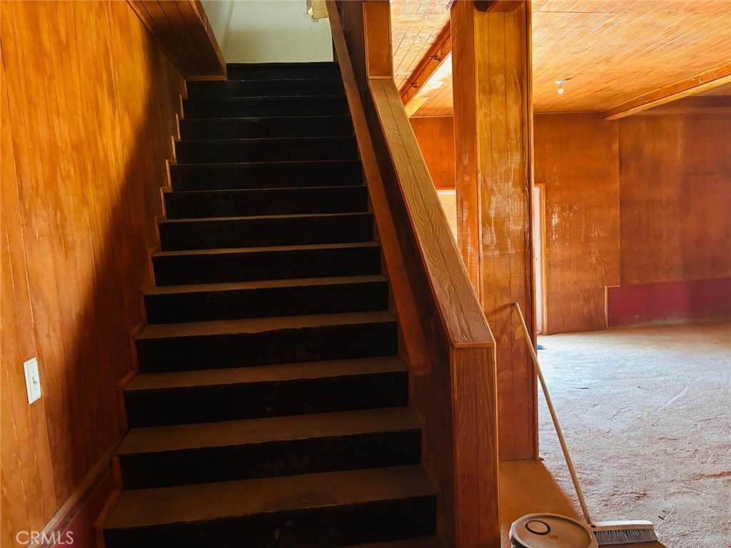 https://media.crmls.org/medias/e75d7248-84d2-4bdc-ba62-b90fc42b6fc3.jpg?preset=X-Large