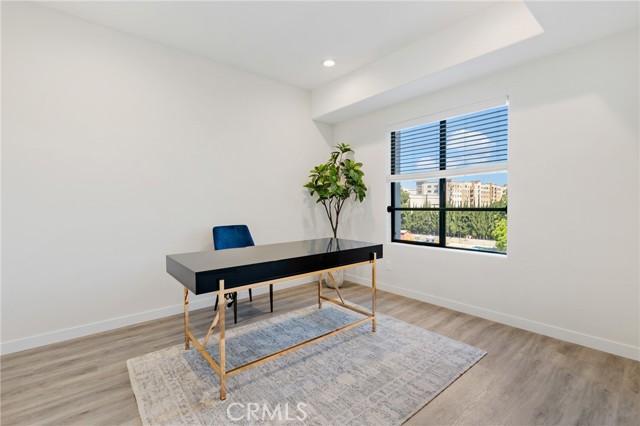 419 N Chandler Avenue, Monterey Park CA: https://media.crmls.org/medias/e75df881-9c04-48ba-9657-0d3f66883f3d.jpg