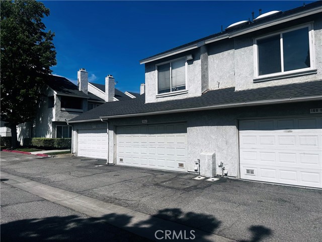 168 W Walnut Avenue, Rialto CA: https://media.crmls.org/medias/e75e4db3-8153-4c7f-a857-905a70a219cd.jpg