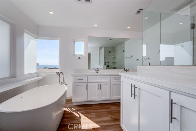 4419 Crest Drive, Manhattan Beach, California 90266, 3 Bedrooms Bedrooms, ,3 BathroomsBathrooms,Residential,Sold,Crest,SB22220114