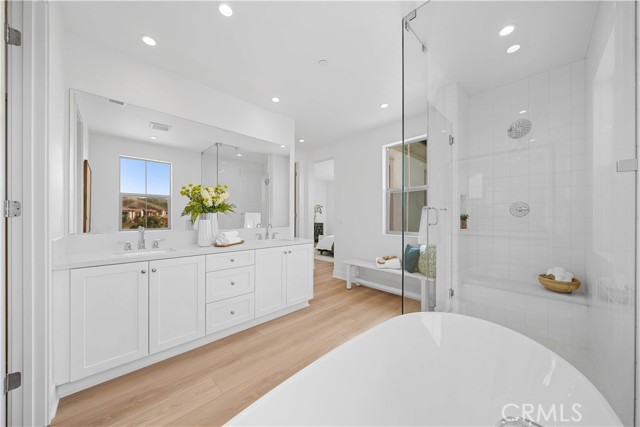 Detail Gallery Image 23 of 33 For 270 Maricopa, Irvine,  CA 92618 - 4 Beds | 2/1 Baths