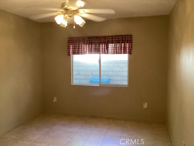 Detail Gallery Image 13 of 19 For 7120 W Avenue L-11, Lancaster,  CA 93536 - 4 Beds | 3 Baths