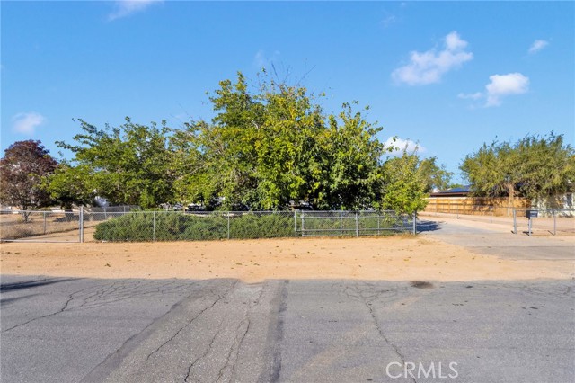 Detail Gallery Image 55 of 55 For 12828 Tamiani Rd, Apple Valley,  CA 92308 - 3 Beds | 2 Baths