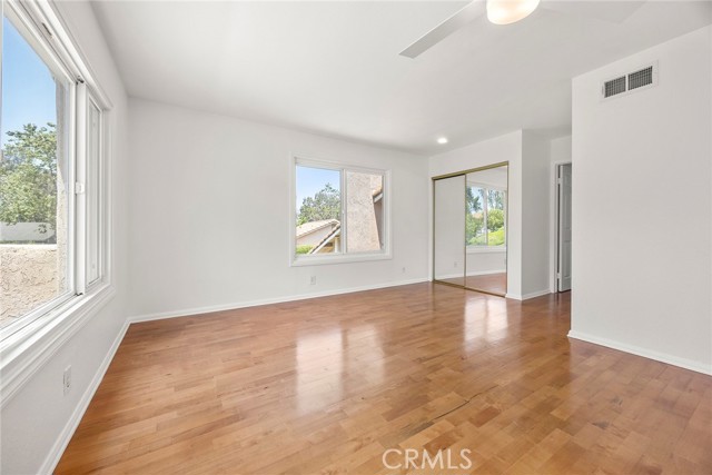 21792 Empanada, Mission Viejo CA: https://media.crmls.org/medias/e7622f62-d6af-4246-b30d-9c5bbc87a575.jpg