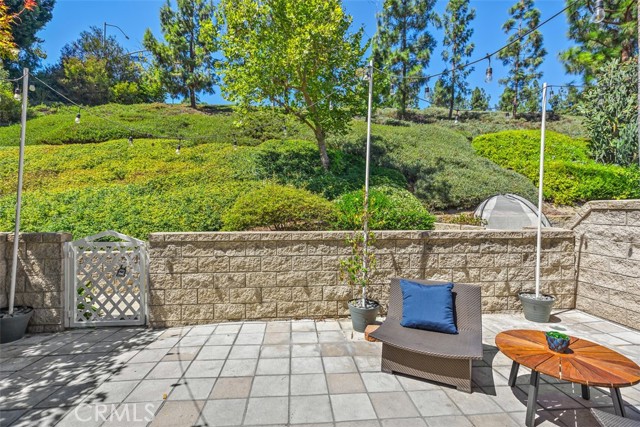 Detail Gallery Image 5 of 27 For 113 Breakers Ln, Aliso Viejo,  CA 92656 - 3 Beds | 2/1 Baths