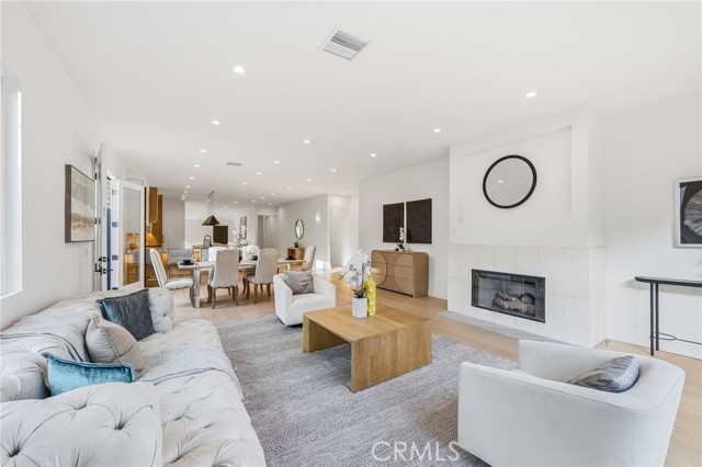 Detail Gallery Image 10 of 29 For 5110 Orange, Los Angeles,  CA 90008 - 4 Beds | 3/1 Baths