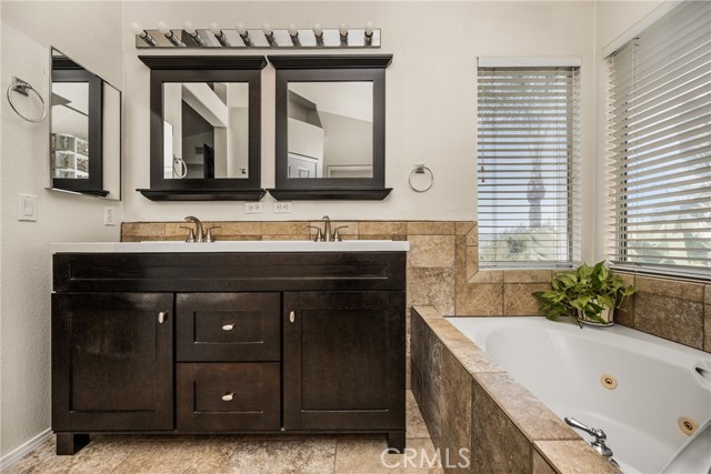 Detail Gallery Image 38 of 64 For 993 S Dylan Way, Anaheim Hills,  CA 92808 - 3 Beds | 2/1 Baths