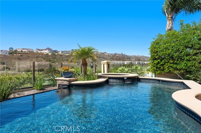 15 Vista Cielo, Dana Point CA: https://media.crmls.org/medias/e76585dc-9d57-4630-983f-41dc8deebb6d.jpg