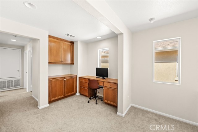 27620 Desert Gold Court, Murrieta CA: https://media.crmls.org/medias/e76626b3-fa15-4360-971e-676d9abb09f1.jpg