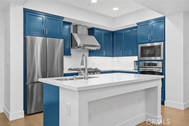 Detail Gallery Image 8 of 40 For 150 the Promenade #202,  Long Beach,  CA 90802 - 3 Beds | 3 Baths