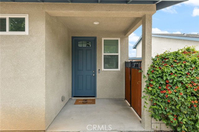 Detail Gallery Image 6 of 24 For 1572 Coolcrest Avenue, Upland,  CA 91786 - 1 Beds | 1 Baths