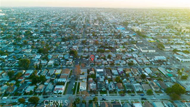 Detail Gallery Image 34 of 39 For 1706 W 65th Pl, Los Angeles,  CA 90047 - 3 Beds | 1 Baths