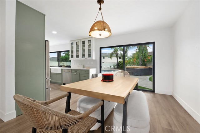 3550 Goldenrod Circle, Seal Beach CA: https://media.crmls.org/medias/e769f4fa-20c5-4757-bb34-14648870f9b3.jpg