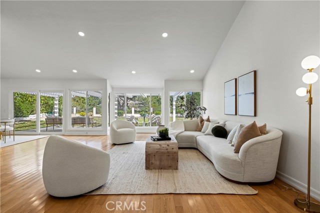 11730 Preston Trails Avenue, Porter Ranch CA: https://media.crmls.org/medias/e76ad324-51b1-4ea0-9f0a-214101f0d6c5.jpg
