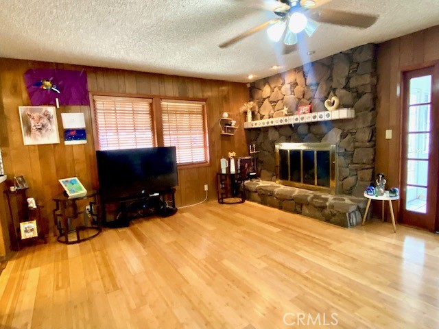 Detail Gallery Image 19 of 52 For 17134 Manzanita, Fontana,  CA 92335 - 3 Beds | 2 Baths