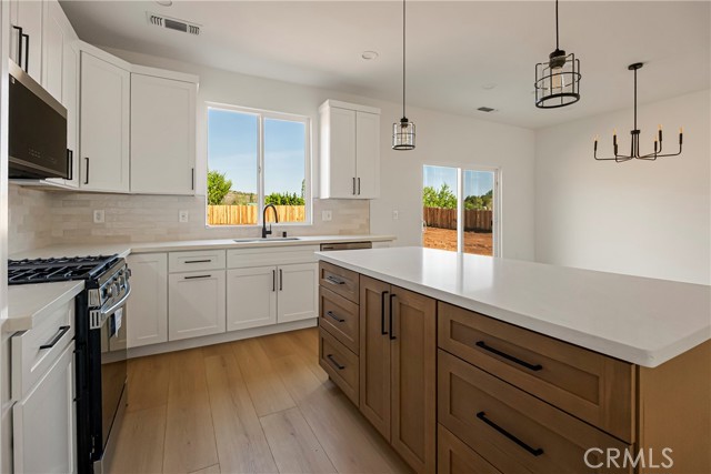 Detail Gallery Image 3 of 36 For 7278 Pentz Rd, Paradise,  CA 95969 - 2 Beds | 2 Baths